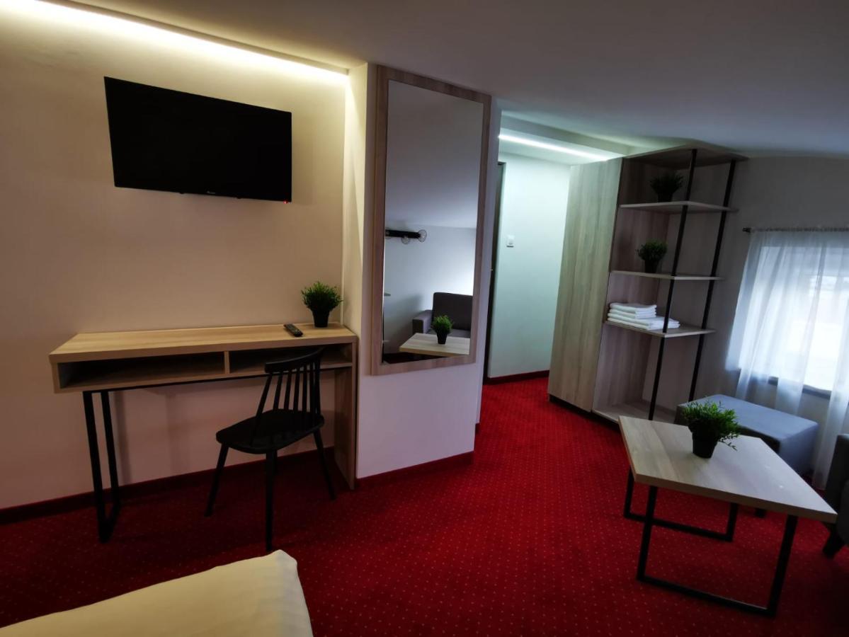 Noclegi Pod Borem Kepno Extérieur photo
